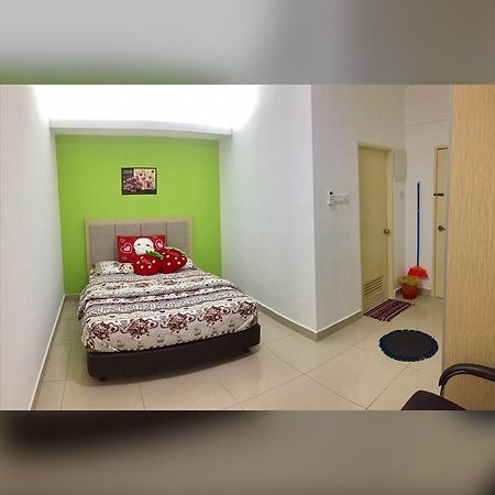 Apartment Wakaf Che Yeh Кота-Бару Екстер'єр фото